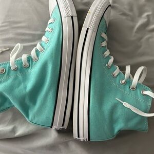 Teal converse